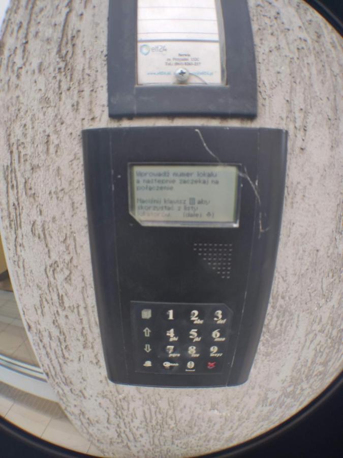 3030 Jana Spychalskiego 32 - Tanie Pokoje W Apartamencie - Samodzielne Zameldowanie - Self Check In Poznań Eksteriør bilde