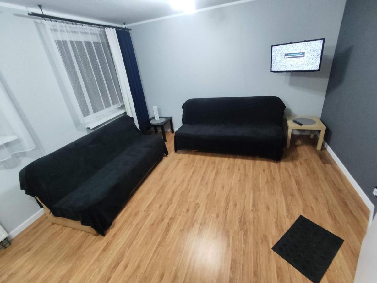 3030 Jana Spychalskiego 32 - Tanie Pokoje W Apartamencie - Samodzielne Zameldowanie - Self Check In Poznań Eksteriør bilde