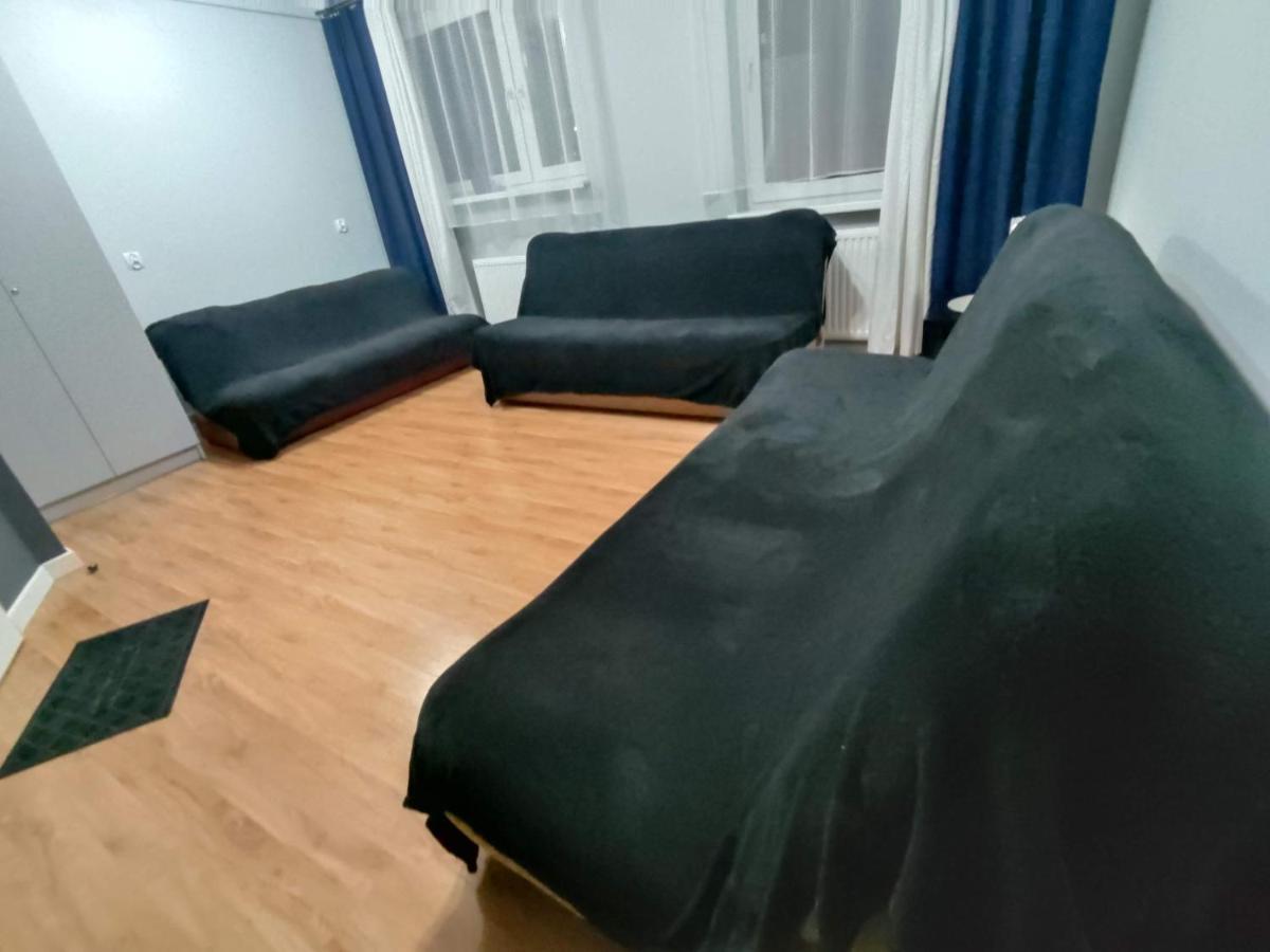3030 Jana Spychalskiego 32 - Tanie Pokoje W Apartamencie - Samodzielne Zameldowanie - Self Check In Poznań Eksteriør bilde