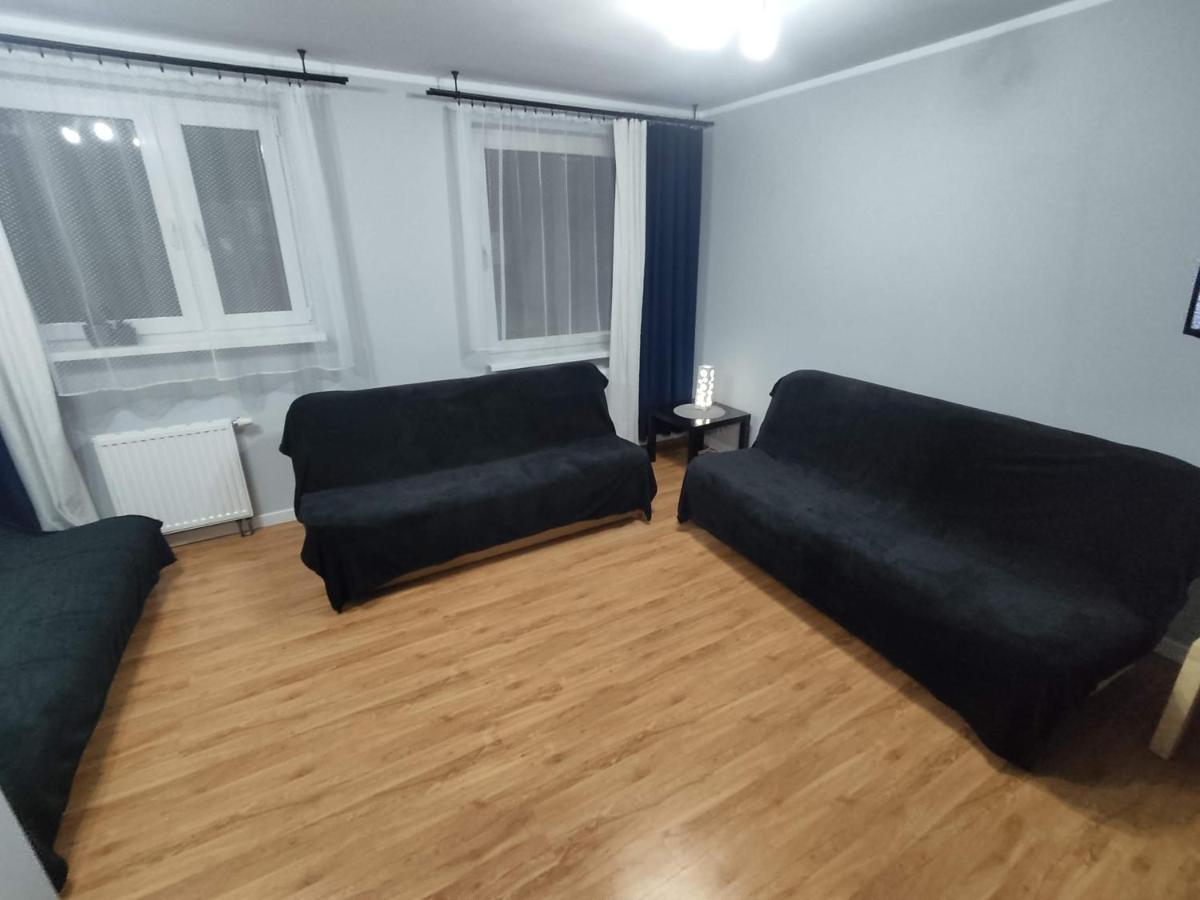 3030 Jana Spychalskiego 32 - Tanie Pokoje W Apartamencie - Samodzielne Zameldowanie - Self Check In Poznań Eksteriør bilde