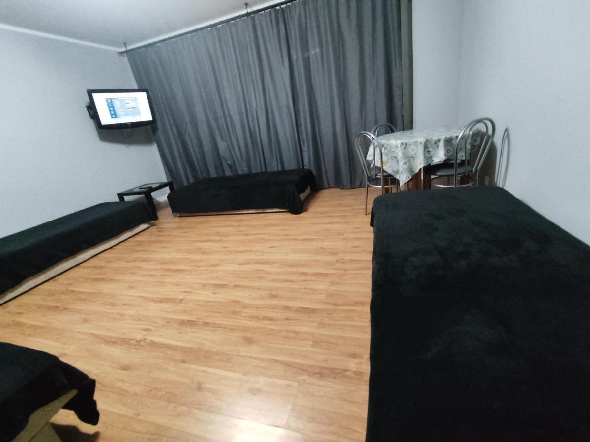 3030 Jana Spychalskiego 32 - Tanie Pokoje W Apartamencie - Samodzielne Zameldowanie - Self Check In Poznań Eksteriør bilde